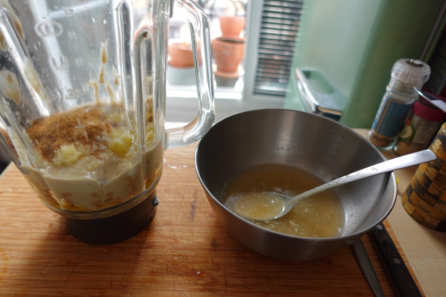 hummus preparation step 2